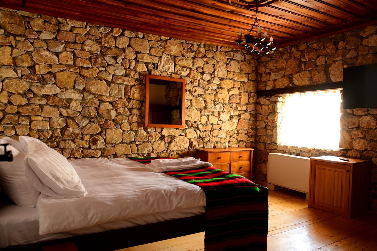 Macedonian Village Hotel & Resort Gorno Nerezi Exterior foto