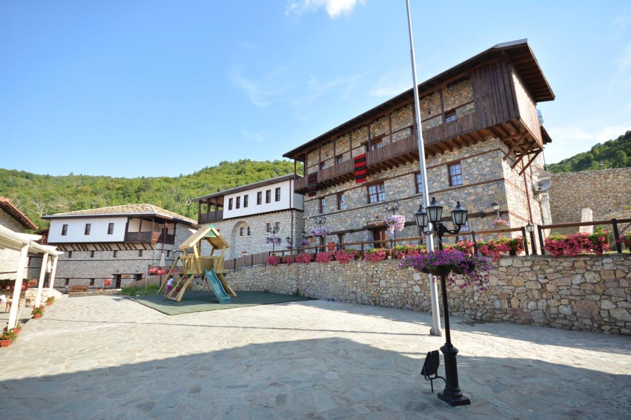 Macedonian Village Hotel & Resort Gorno Nerezi Exterior foto